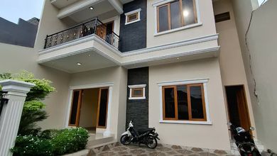 Rumah Area Premium Pulo Asem, Jakarta Timur - Harga Terbaik 3,7 Miliar