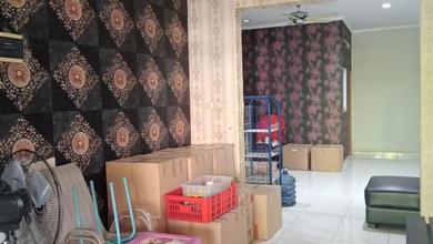 Kesempatan Rumah di Cakung, Jakarta Timur, LB 100m², Harga 2,1 Miliar