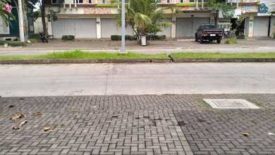 Jual Ruko Besar Siap Pakai Hadap Jalan Besar