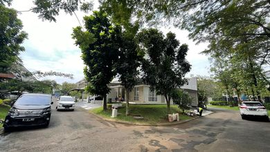 Rumah Area Premium Bintaro, Tangerang Selatan - Harga Menarik 4,9 Miliar