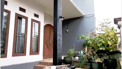 Penawaran Eksklusif, rumah Mewah di Ciputat, Tangerang Selatan, LB 240m²