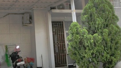 Rumah Dijual di Ciputat, Tangerang Selatan, LB 55m², Harga Kompetitif!