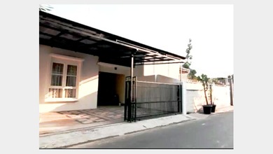 Rumah Area Luxury Menteng Dalam, Jakarta Selatan - Harga Menarik 9,5 Miliar