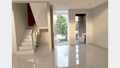 Rumah Elegan di Pasar Minggu, Jakarta Selatan, 4 KT, LT 138m²