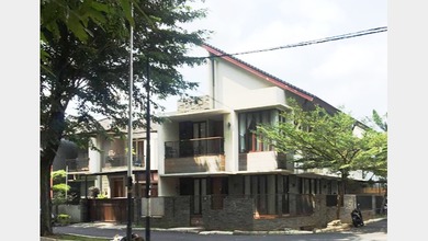 Hunian Mewah di Bintaro, Tangerang Selatan, 3 KT, LT 237m²
