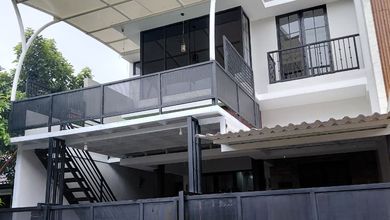 Hunian Mewah di BSD Griya Loka, Tangerang, 4 Kamar Tidur, LT 112m²