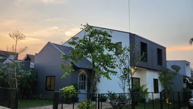 Rumah Prestisius di Kawasan Ciater, Tangerang, LB 175m², Harga 2,65 Miliar