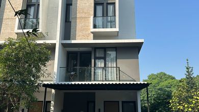 Kesempatan Rumah di BSD City, Tangerang, LB 100m², Harga 2,4 Miliar