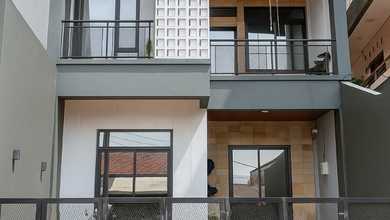 Rumah Dijual di Ciputat, Tangerang Selatan, LB 90m², Harga Kompetitif!