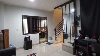 Jual Rumah Strategis di Summarecon Bekasi, Bekasi - LT 91m²