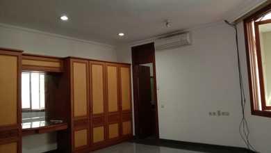 Dikontrakkan Rumah Murah di Sunter, Jakarta Utara, LT 465m²