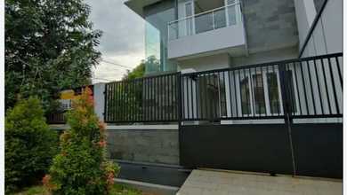 Kesempatan Langka, rumah Prestisius di Pulo Gadung, Jakarta Timur, LB 300m²