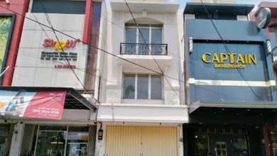 Ruko di Bulevar Hijau Harapan Indah, Bekasi