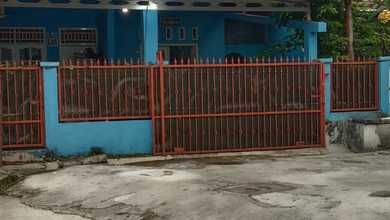 Rumah Siap Huni di Kawasan Bekasi Barat, Bekasi, LT 125m²