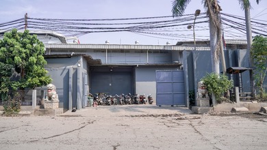 Gedung + Kantor Bagus 1996 m2 Agung Karya 7 Papanggo, Jakarta Utara