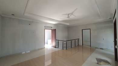 Rumah Area Luxury Lebak Bulus, Jakarta Selatan - Harga Menarik 5,5 Miliar