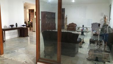 For Sale rumah Eksklusif di Pasar Minggu, Jakarta Selatan - LT 1000m²