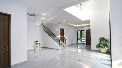 Hunian Mewah di BSD City, Tangerang, 9 KT, LT 261m²