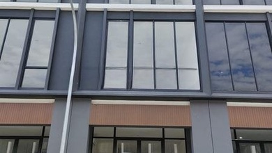 Disewakan Ruko Baru 3 Lantai Hampton Avenue Gading Serpong Sangat Strategis Super Murah Siap Huni
