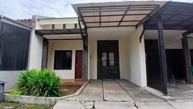 Rumah Sewaan Murah di Ciputat, Tangerang Selatan, 2 KT, Harga 50 Juta /tahun