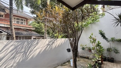 Rumah Area Luxury Pejaten, Jakarta Selatan - Harga Menarik 5 Miliar