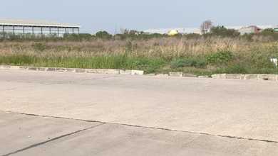 Tanah Komersial Dekat Jalan Raya Area Tarumajaya