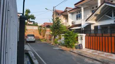 Dijual rumah Premium di Pondok Kelapa, Jakarta Timur - LT 278m²