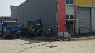 Dijual Cepat Gudang di Bizpark Green Sedayu Cakung. Jakarta Timur.