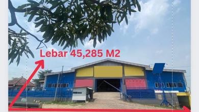 Bangunan Tempat Usaha / Gudang di Jalan Raya Interchange Karawang Barat