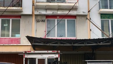 Disewakan Ruko 3 Lantai Di Harapan Indah 2 Bekasi Ruko di Harapan Indah 85.0 m² Unfurnished HGB