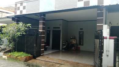 Kesempatan Rumah di Harapan Indah, Bekasi, LB 80m², Harga 730 Juta