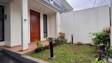 Hunian Mewah di Kawasan Villa Melati Mas, Tangerang Selatan, LB 150m², Harga 2,9 Miliar