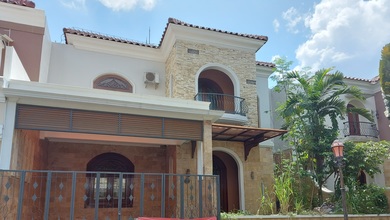 Rumah Area Premium Sleman, Sleman - Harga Menarik 4,25 Miliar