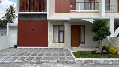 Jual Rumah Strategis di Ngemplak, Sleman - LT 110m²