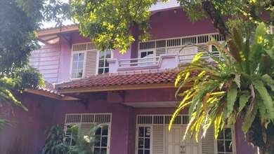 Rumah Area Premium Sleman, Sleman - Harga Menarik 14,5 Miliar