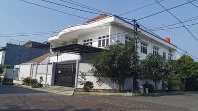 Rumah Modern Luas 404 Jual area Semarang Tengah, Semarang