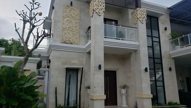 For Sale rumah Eksklusif di Ungasan, Badung - LT 285m²