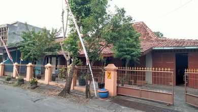 Rumah Prestisius di Kawasan Pedurungan, Semarang, LB 150m², Harga 2,8 Miliar