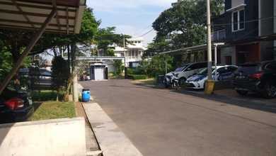 Kesempatan Rumah di Buah Batu, Bandung, LB 200m², Harga 1,3 Miliar