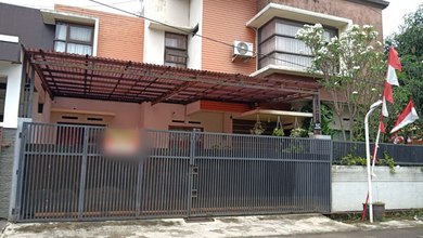 Rumah Mewah di Kawasan Arcamanik, Bandung, LB 178m², Harga 3,5 Miliar