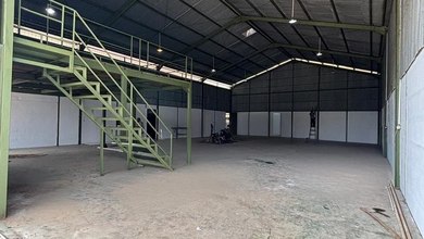 Disewakan Gudang 375M2 di Cileungsi Akses Kontainer 40Ft