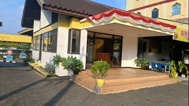 Dijual Hotel Di Puncak Cianjur di Hotel Koneng & Resto Cipanas, Jl. Raya Cipanas No.72, Gadog, Pacet, Cianjur, Jawa Barat, Indonesia, 43253, Puncak