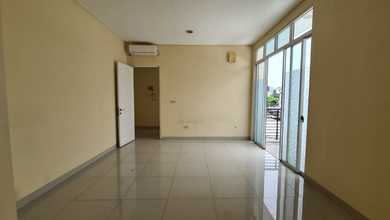Hunian Mewah di Cipondoh, Tangerang, 4 KT, LT 144m²