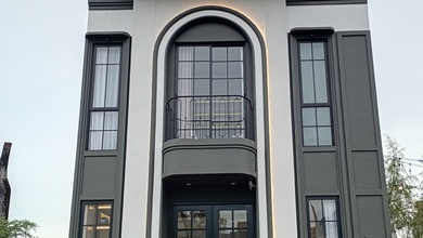 Rumah Favorit di Citraland, Surabaya, 2 KT, Harga 1,3 Miliar