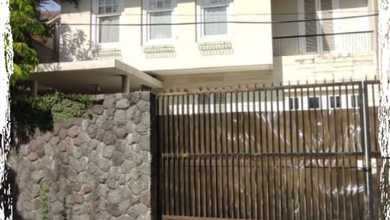 Jual Cepat Rumah Elit di Sambikerep, Surabaya, Luas 360 m2