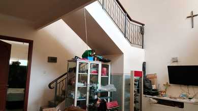 Rumah Elegan di Lidah Wetan, Surabaya, 4 Kamar Tidur, LT 200m²