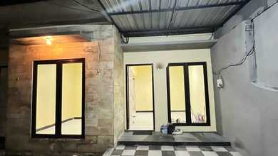 Rumah Sewa Nyaman Lokasi Semolowaru, Surabaya, LB 80m²
