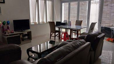 Rumah Modern di Gading Serpong Cluster Oleaster, Tangerang, Luas 180 m2