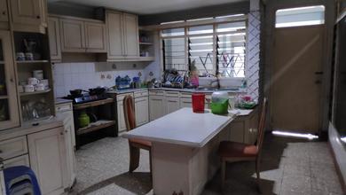 Rumah Favorit di Cikokol, Tangerang, 4 KT, Harga 1,65 Miliar