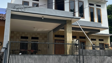 Rumah Sewa Murah Lokasi Pondok Ranji, Tangerang Selatan, LB 180m²